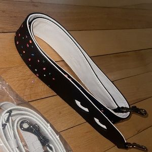 Min & MON purse strap